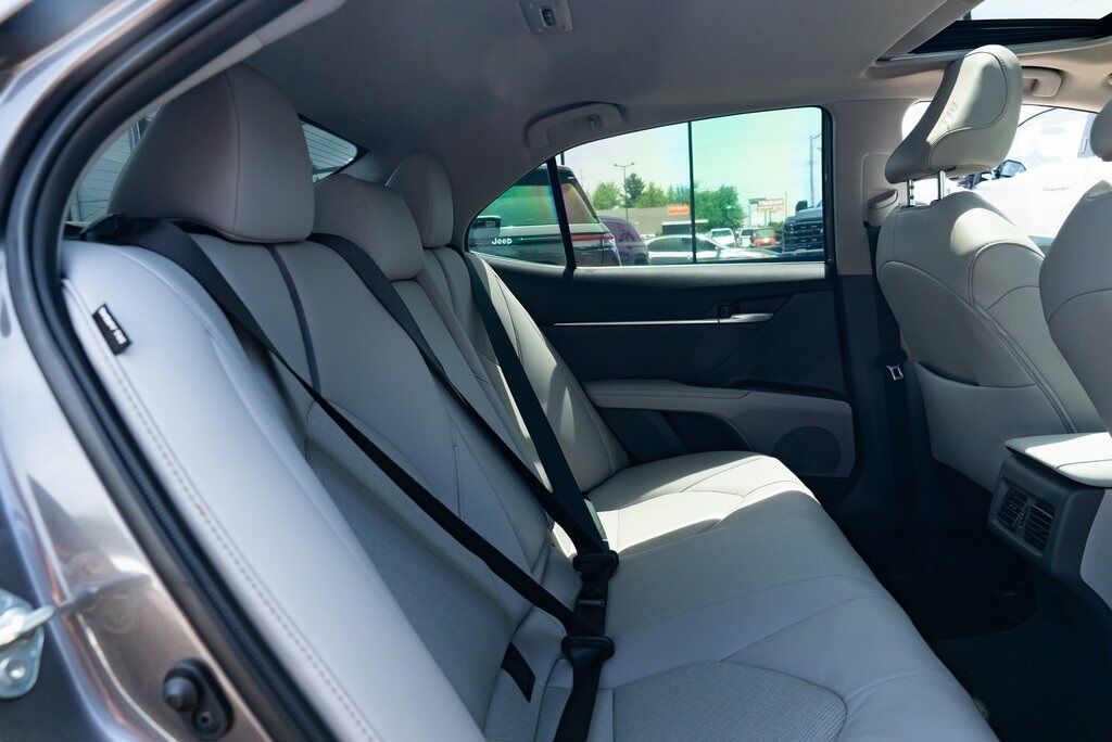 2023 Toyota Camry Hybrid XLE Milwaukie OR