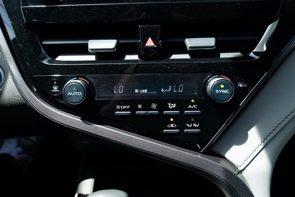 2023 Toyota Camry Hybrid XLE Milwaukie OR