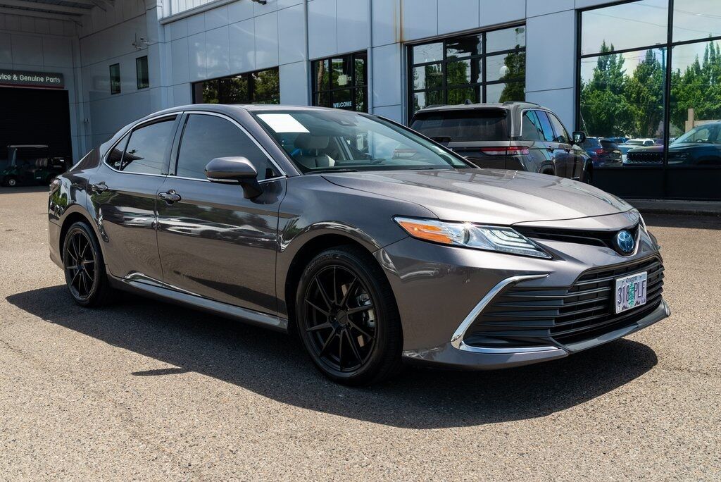 2023 Toyota Camry Hybrid XLE Milwaukie OR