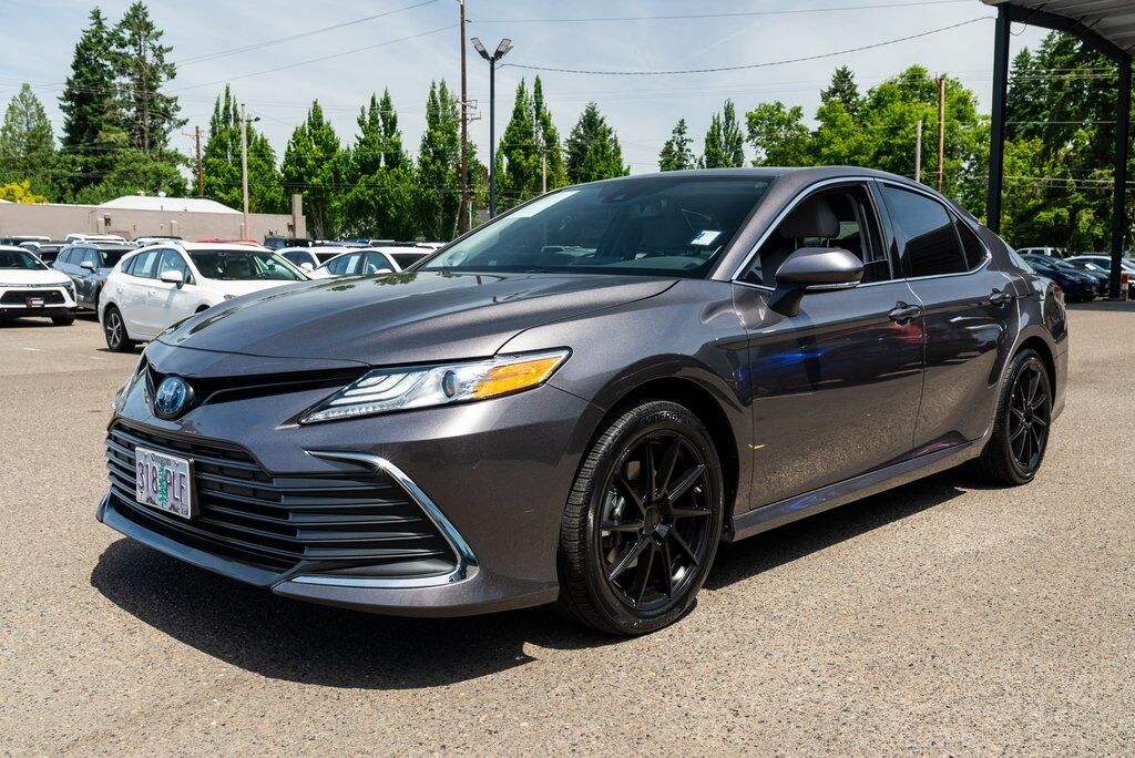 2023 Toyota Camry Hybrid XLE Milwaukie OR
