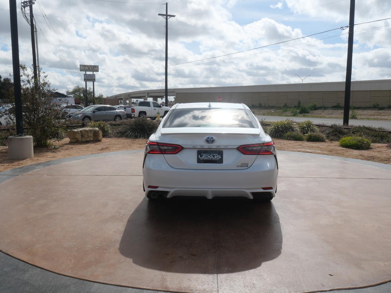 2023 Toyota Camry Hybrid XSE