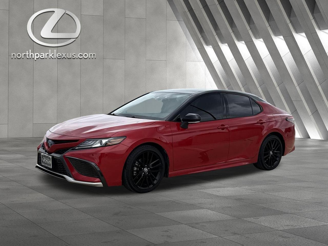 2023 Toyota Camry Hybrid XSE