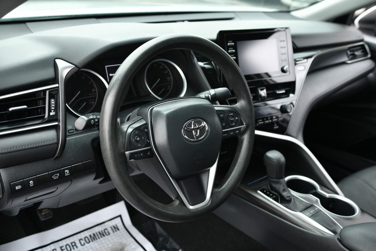 2023 Toyota Camry LE Doral FL