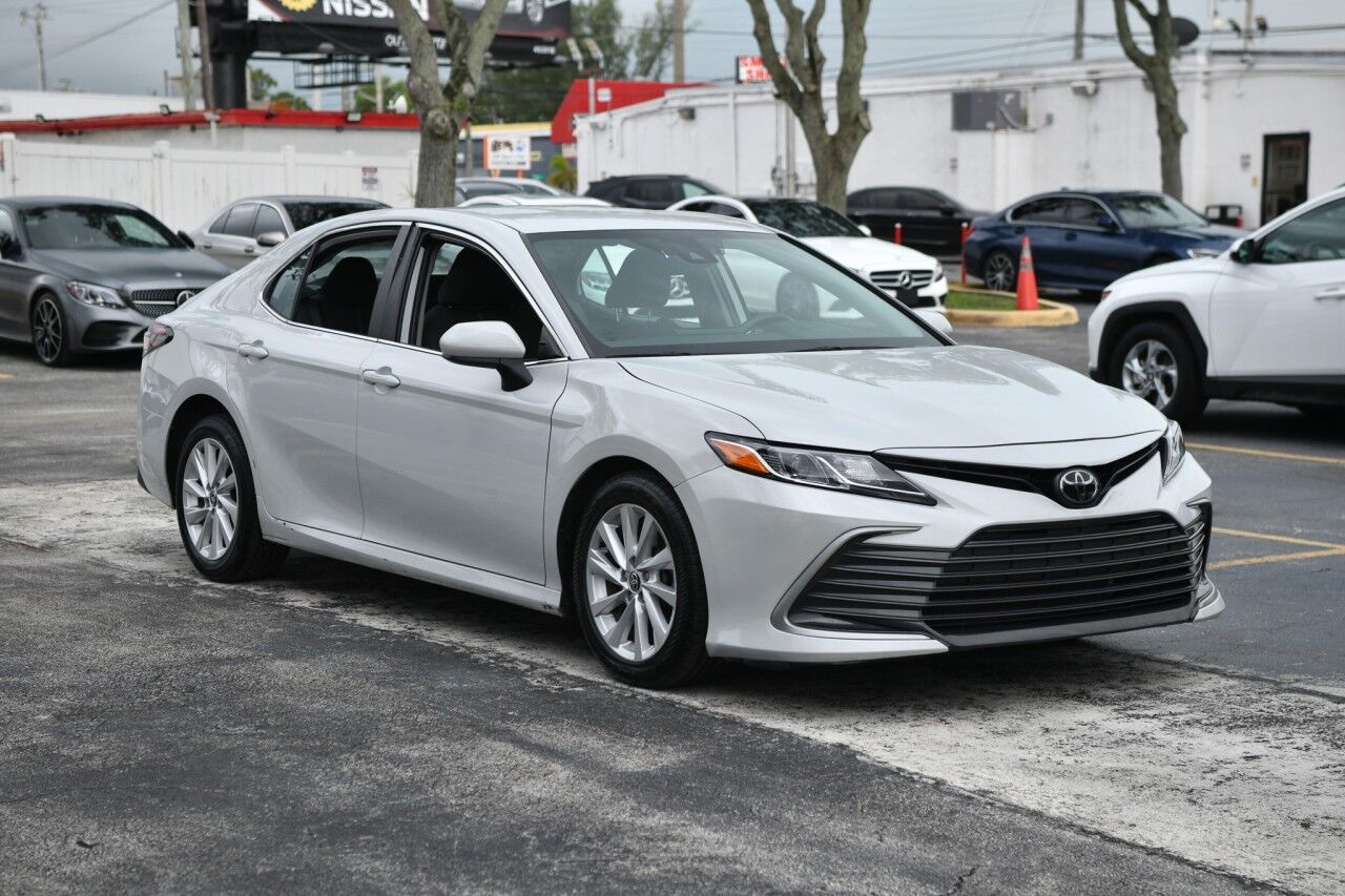 2023 Toyota Camry LE