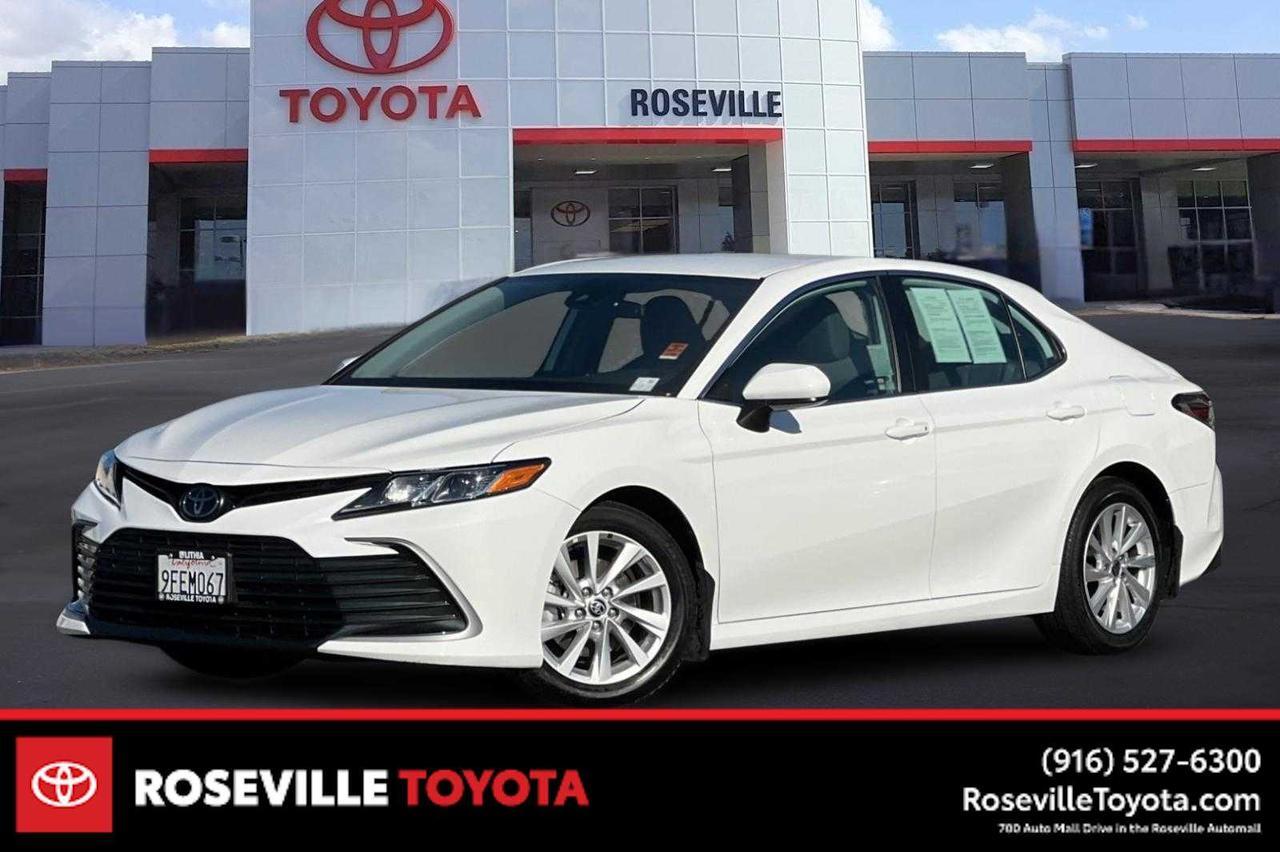 2023 Toyota Camry LE