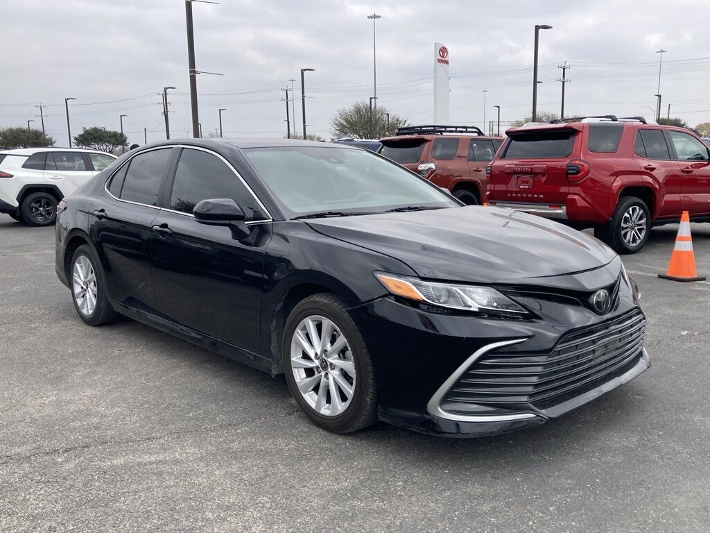 2023 Toyota Camry LE