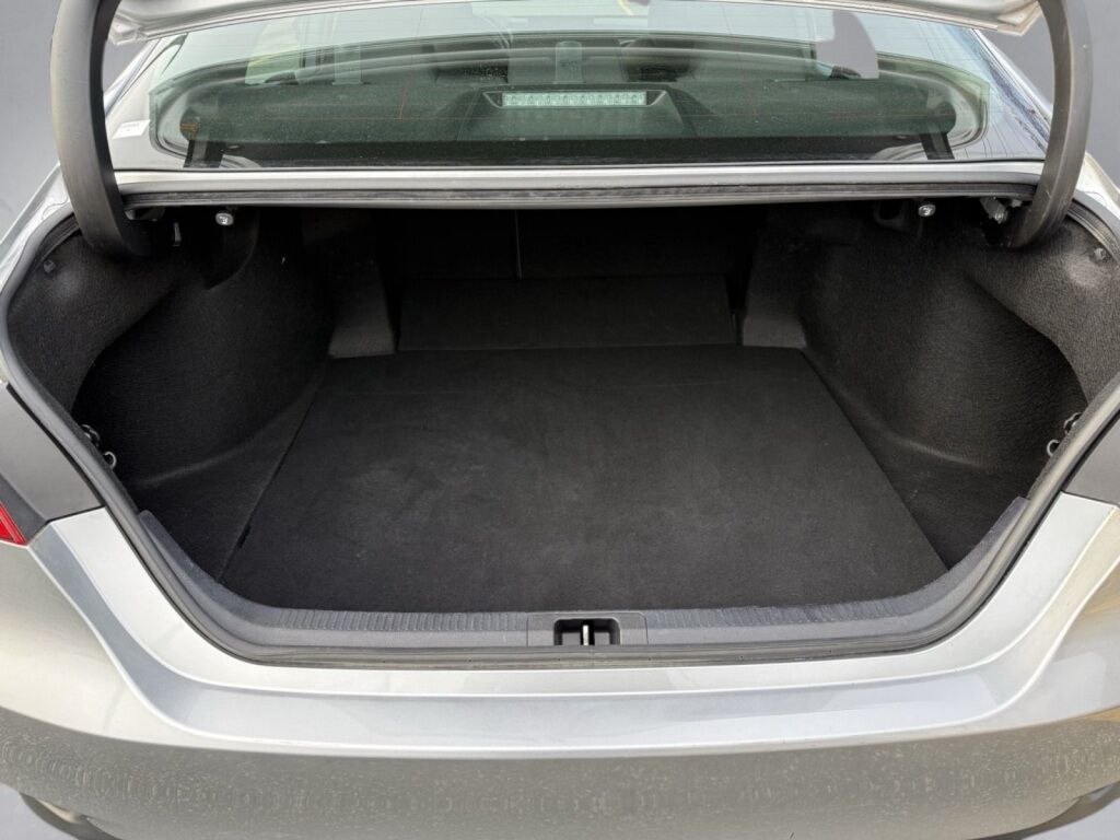 2023 Toyota Camry LE Laurel MD