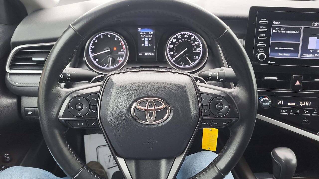 2023 Toyota Camry SE 4dr Sedan Chesterfield MI
