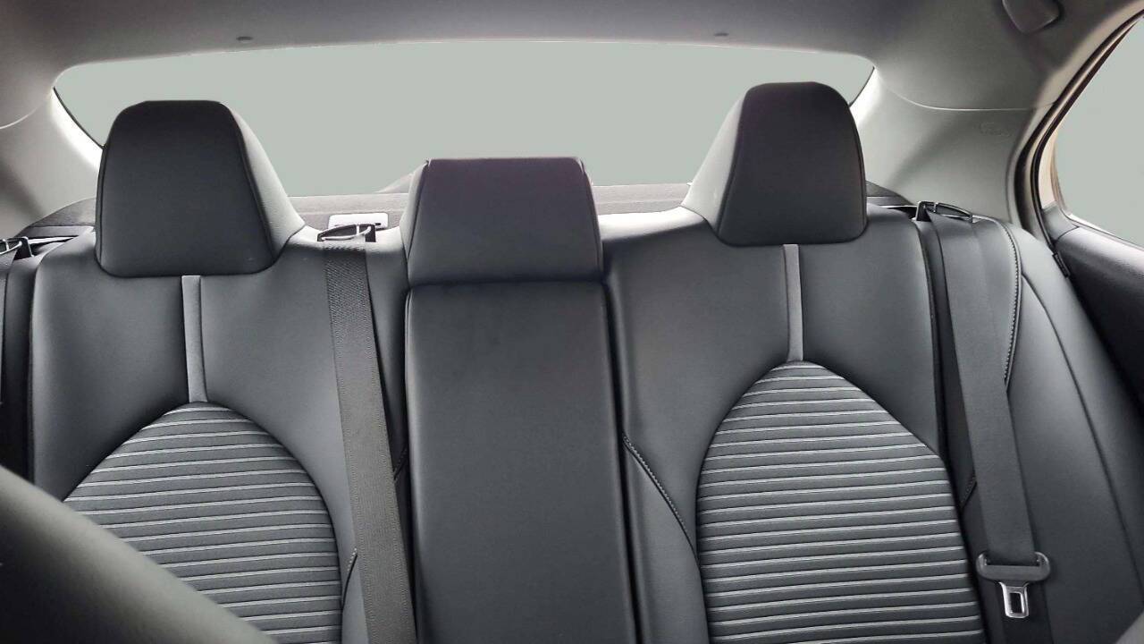 2023 Toyota Camry SE 4dr Sedan Chesterfield MI