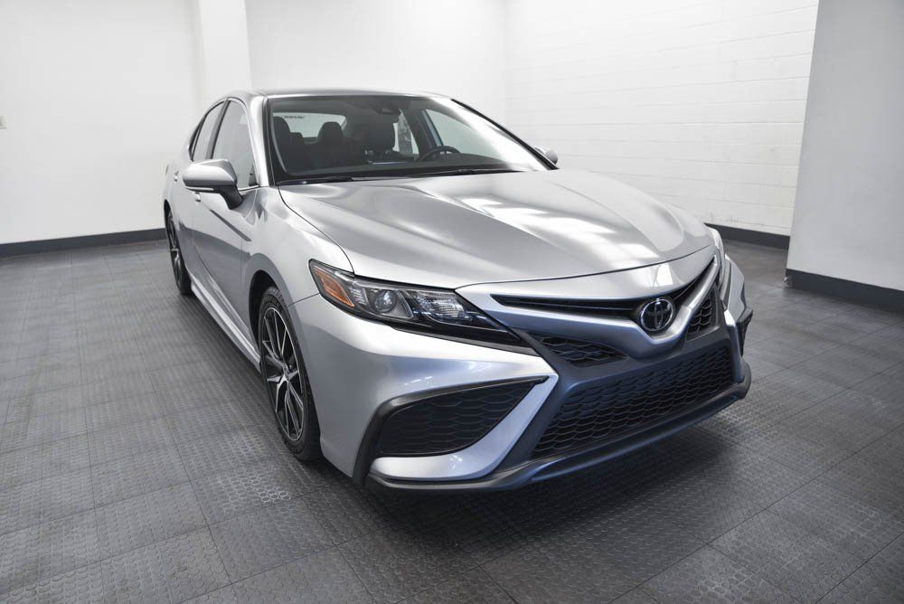 Used 2023 Toyota Camry SE FWD