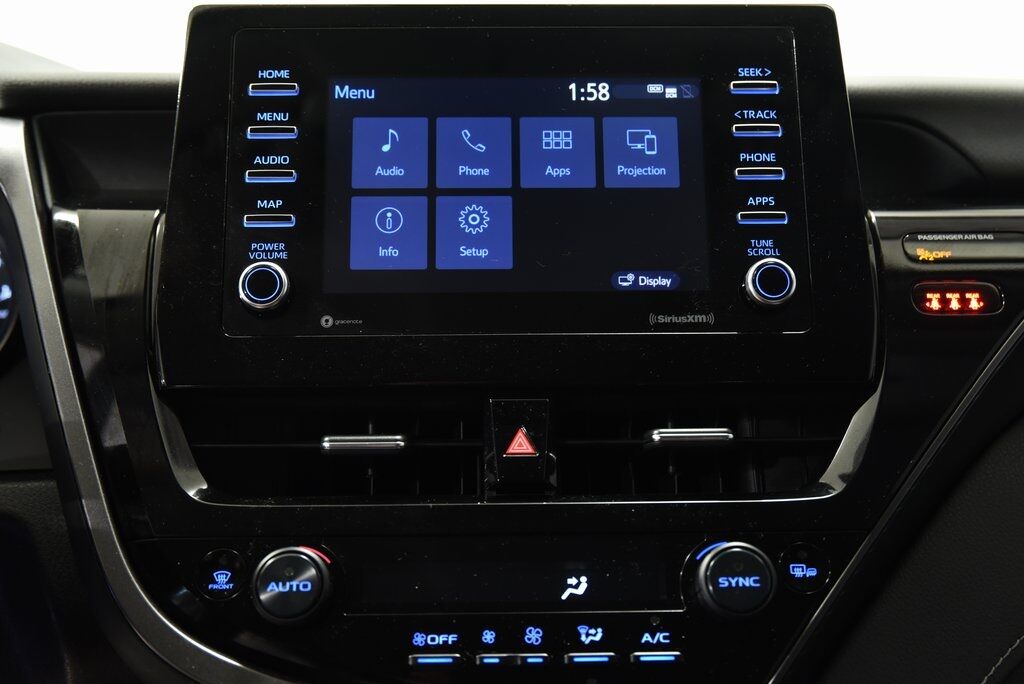 2023 Toyota Camry SE Akron OH