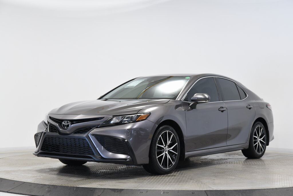 2023 Toyota Camry SE Akron OH