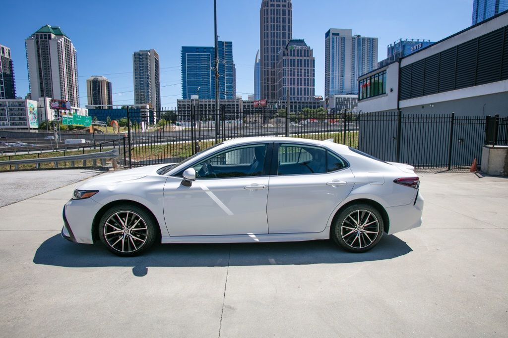 2023 Toyota Camry SE