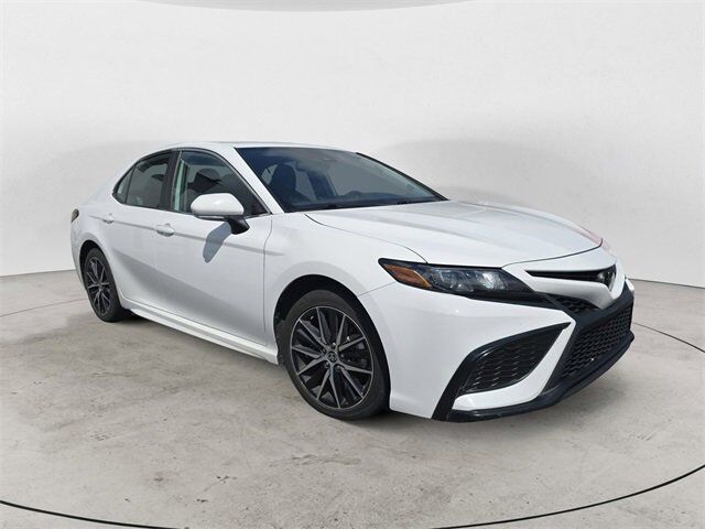 2023 Toyota Camry SE Dalton GA