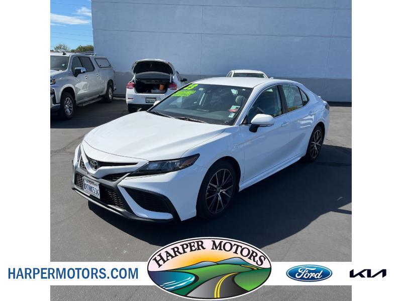 2023 Toyota Camry SE