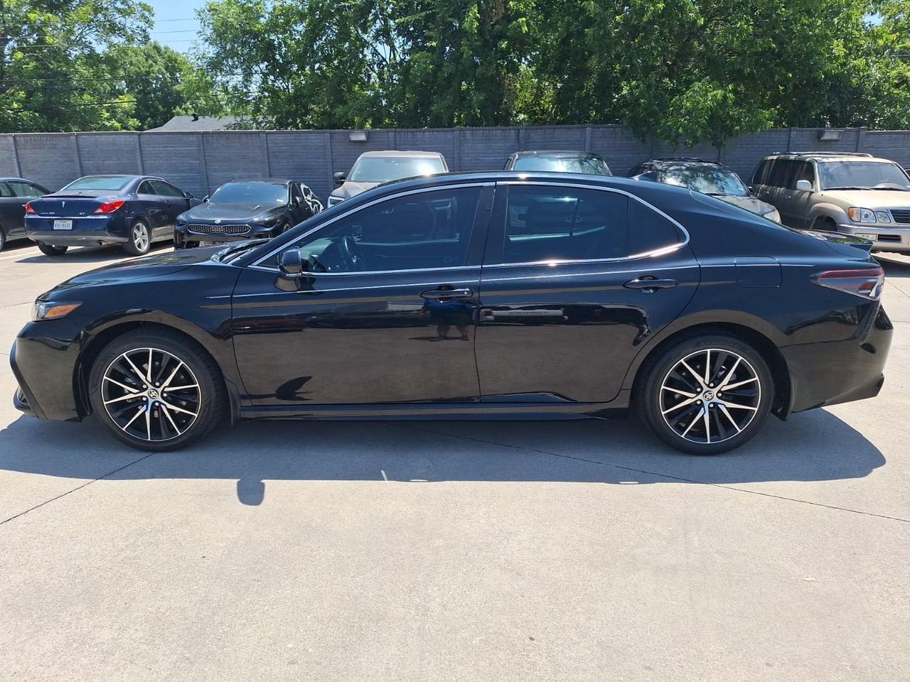 2023 Toyota Camry SE Hurst TX