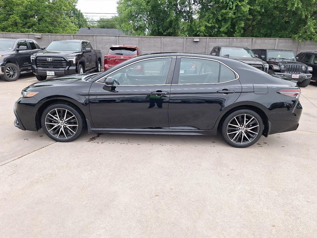 2023 Toyota Camry SE Hurst TX