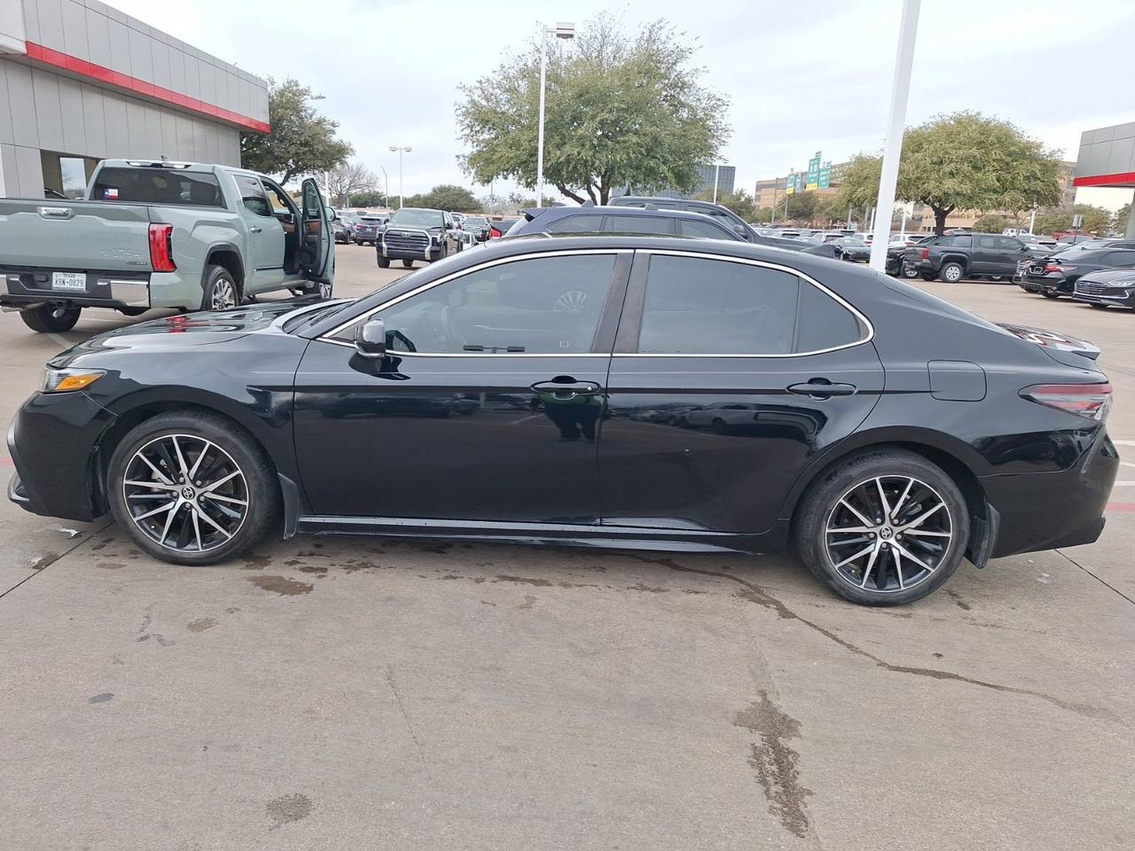 2023 Toyota Camry SE Hurst TX