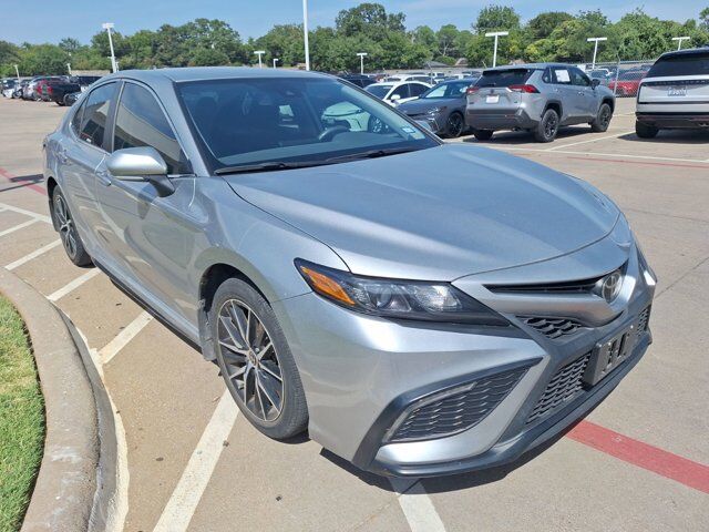 2023 Toyota Camry SE Hurst TX