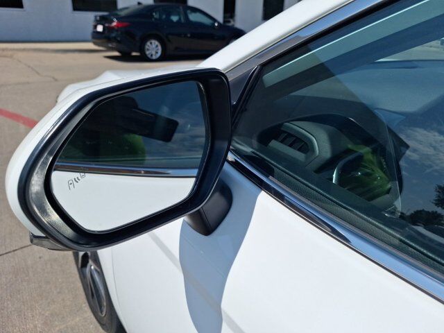 2023 Toyota Camry SE Hurst TX