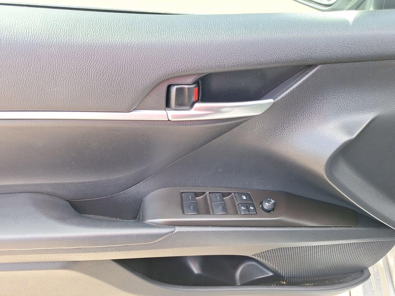 2023 Toyota Camry SE Hurst TX