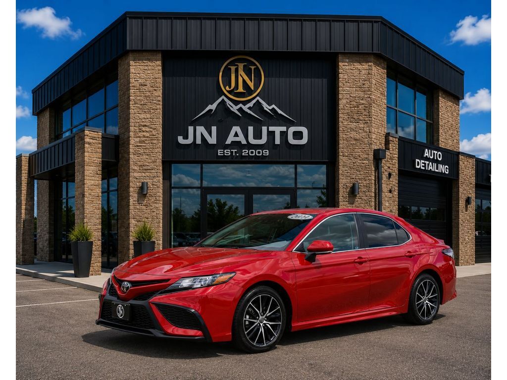 2023 Toyota Camry SE