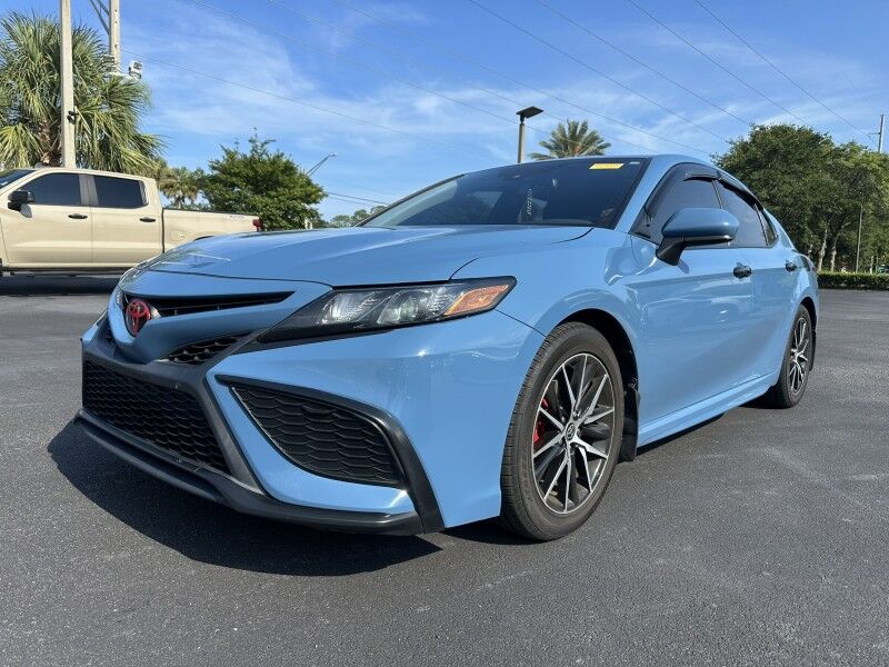 2023 Toyota Camry SE