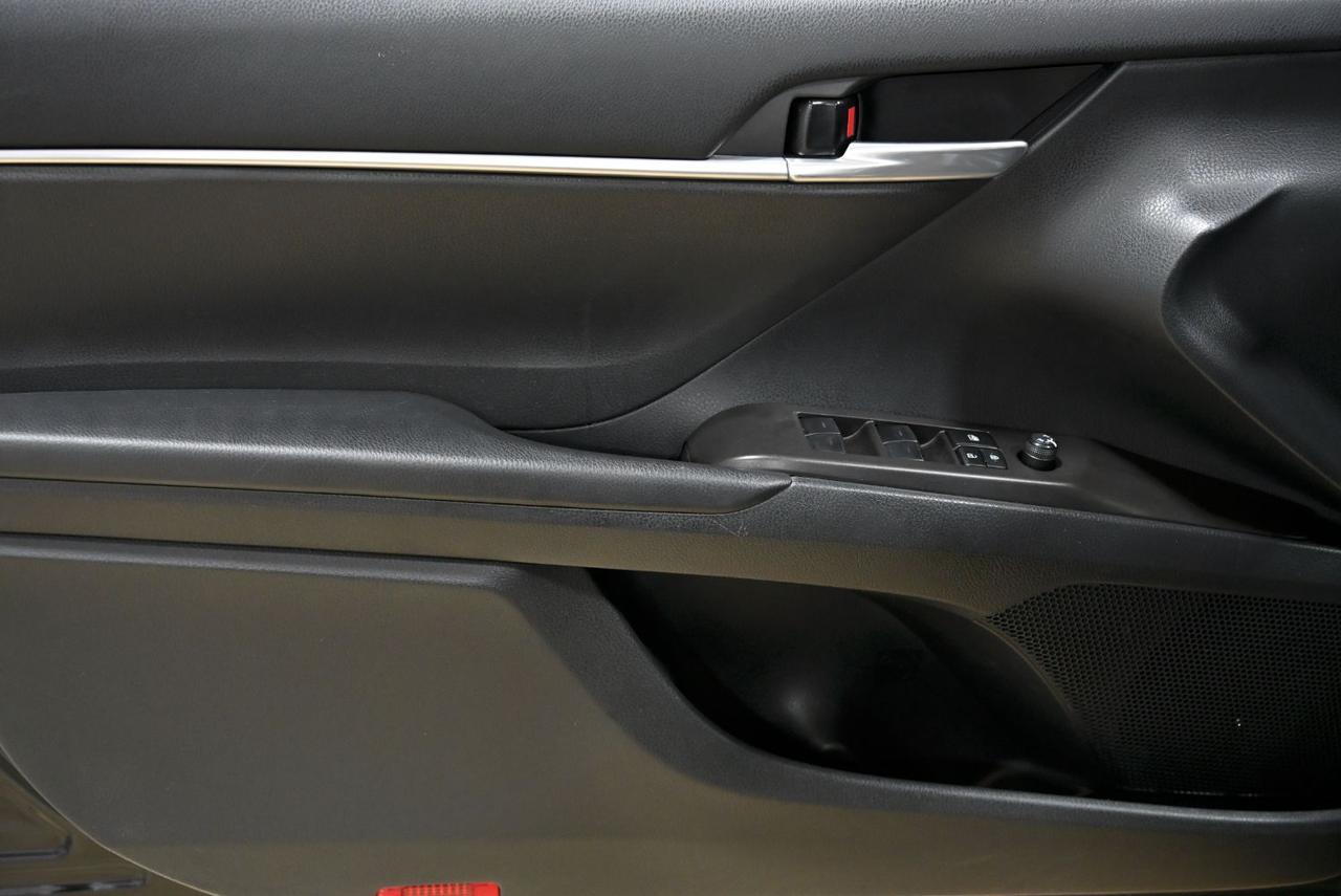 2023 Toyota Camry SE Miami FL