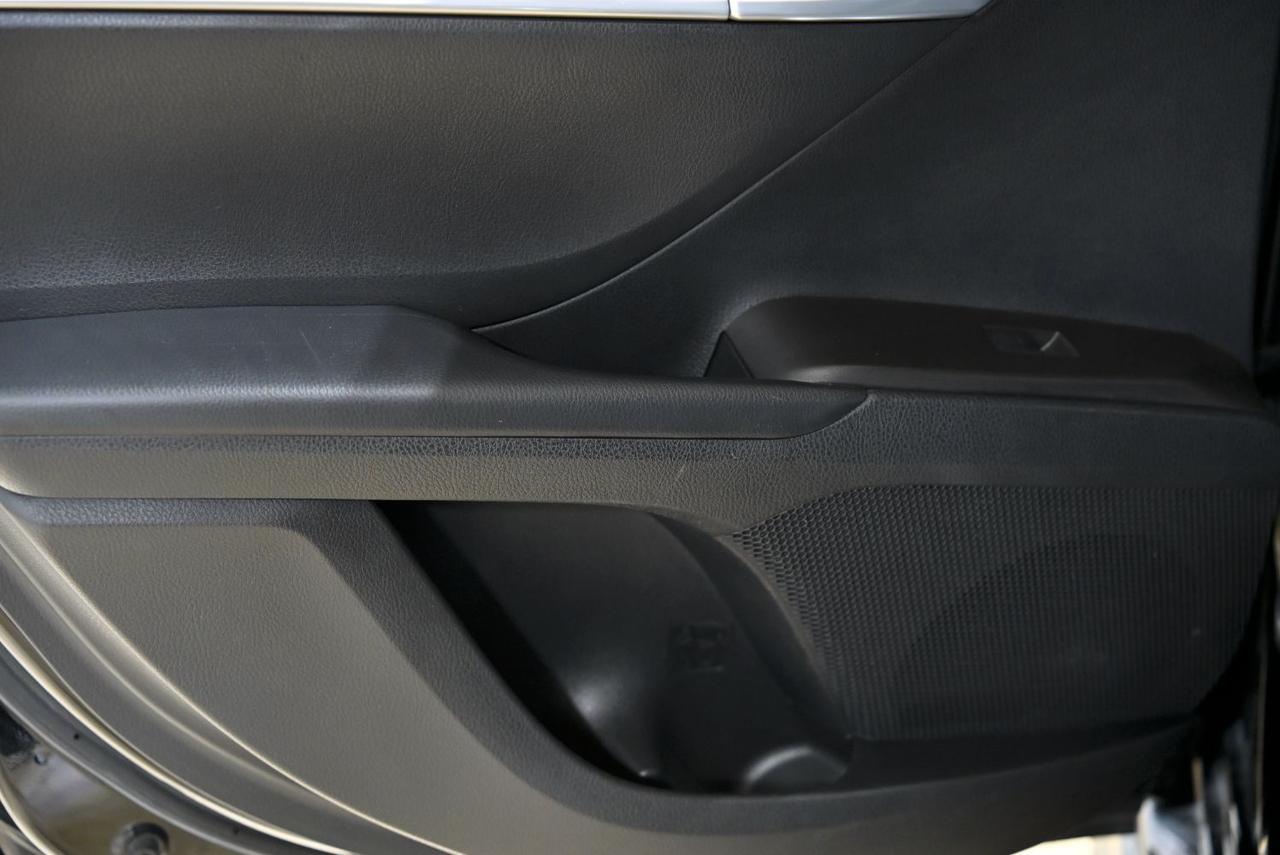 2023 Toyota Camry SE Miami FL