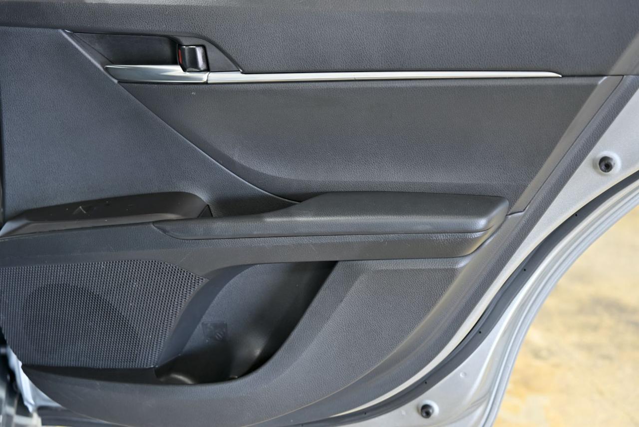 2023 Toyota Camry SE Miami FL