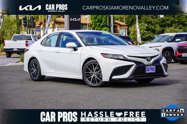 2023 Toyota Camry SE