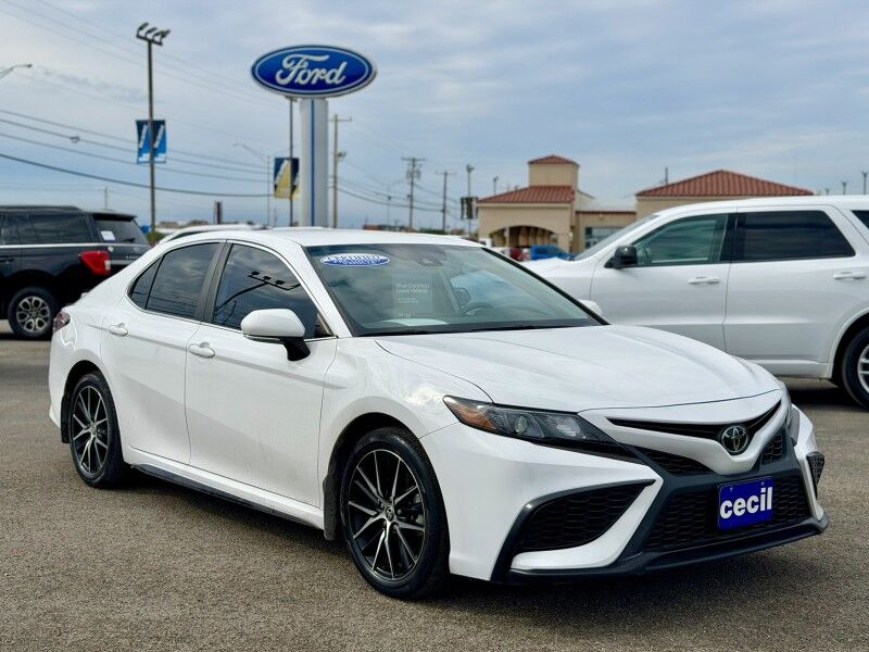 2023 Toyota Camry SE Nightshade