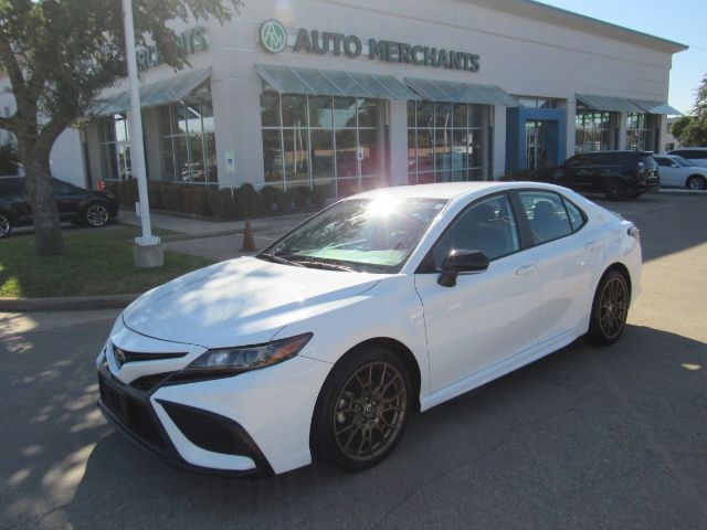 2023 Toyota Camry SE Nightshade Edition