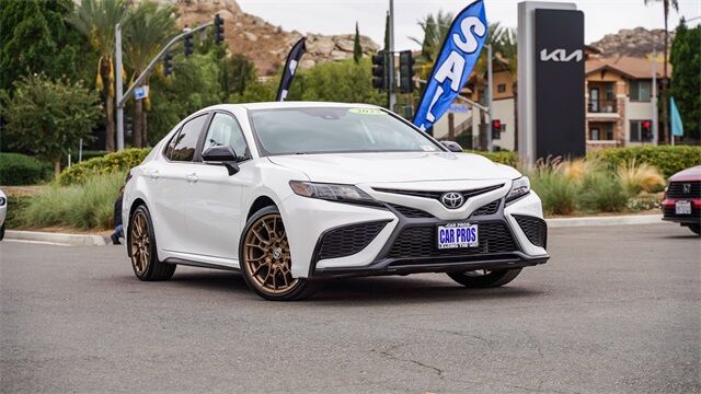 2023 Toyota Camry SE Nightshade