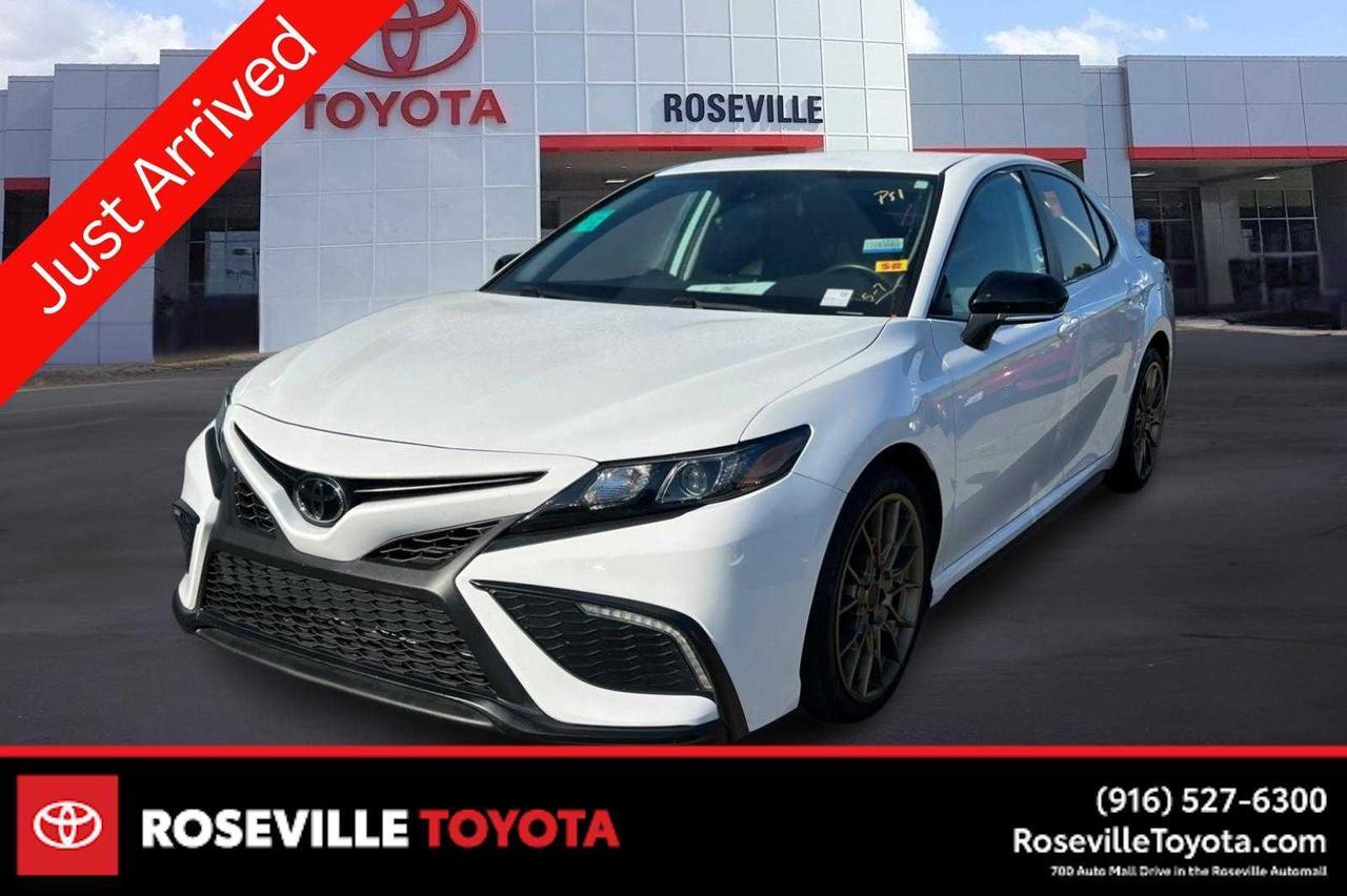 2023 Toyota Camry SE Nightshade