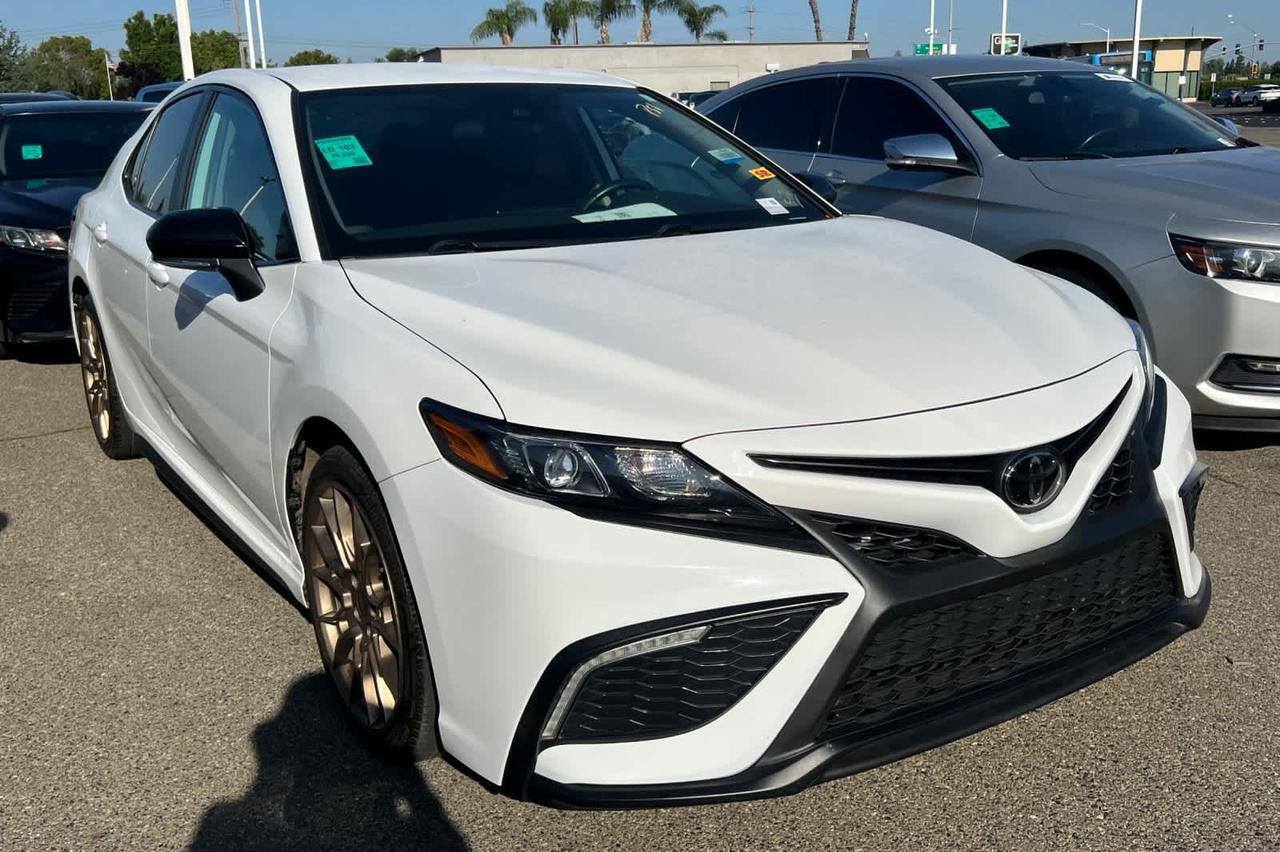 2023 Toyota Camry SE Nightshade