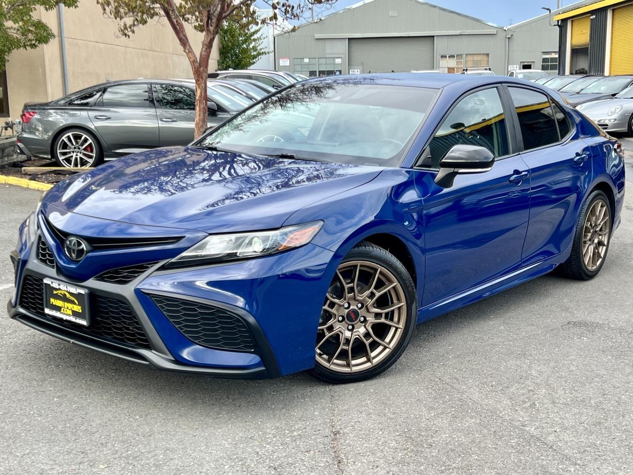 2023 Toyota Camry SE Nightshade