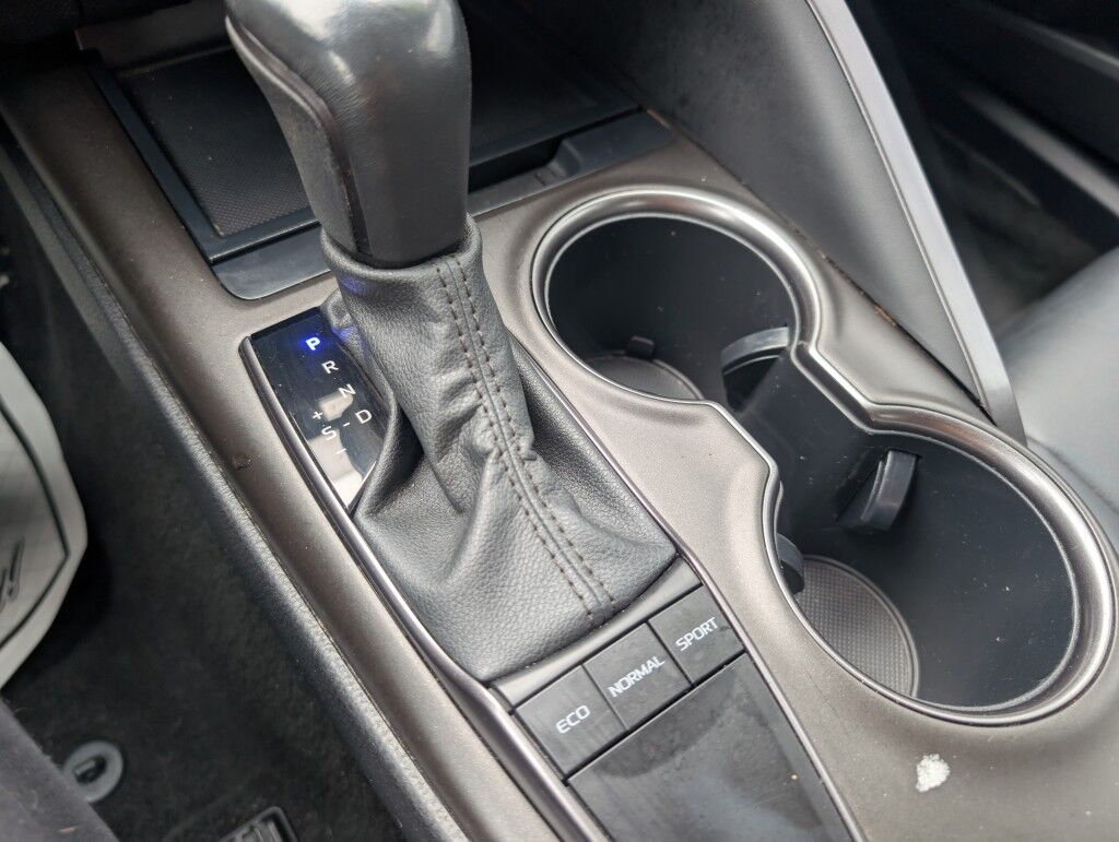 2023 Toyota Camry SE Vestal NY