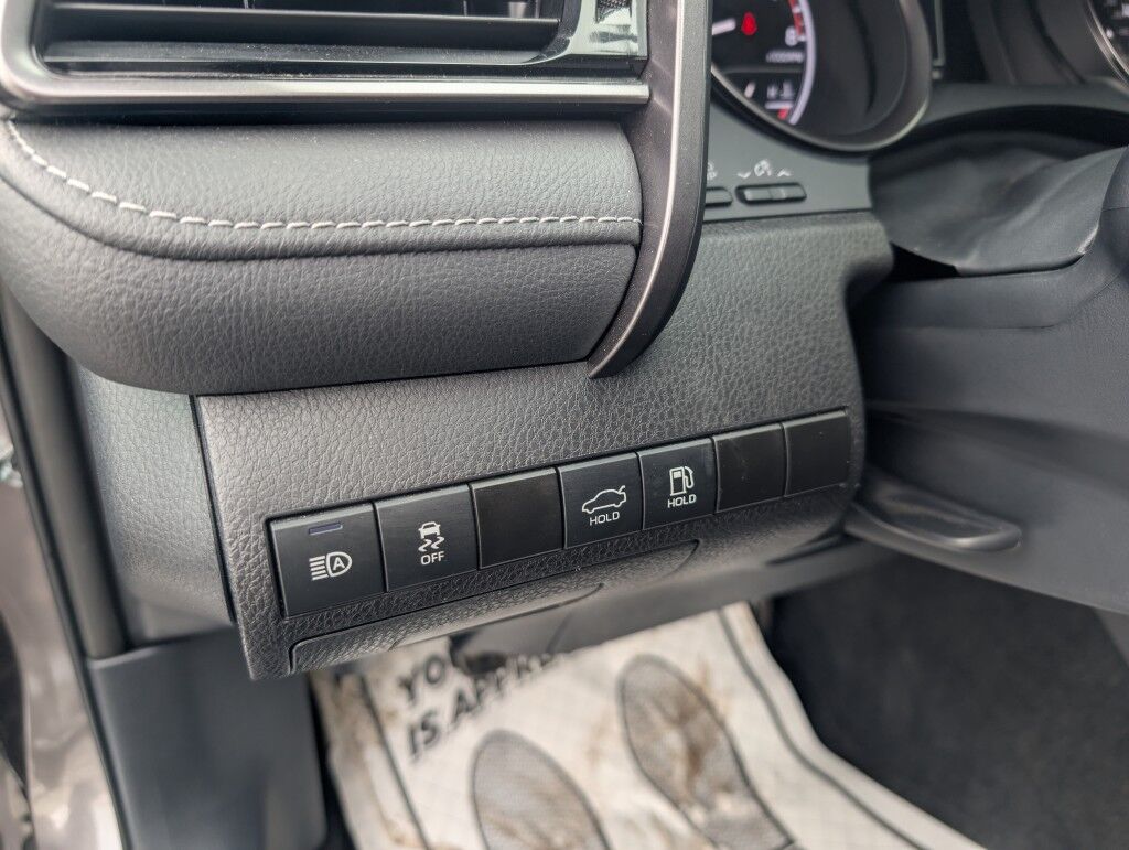 2023 Toyota Camry SE Vestal NY