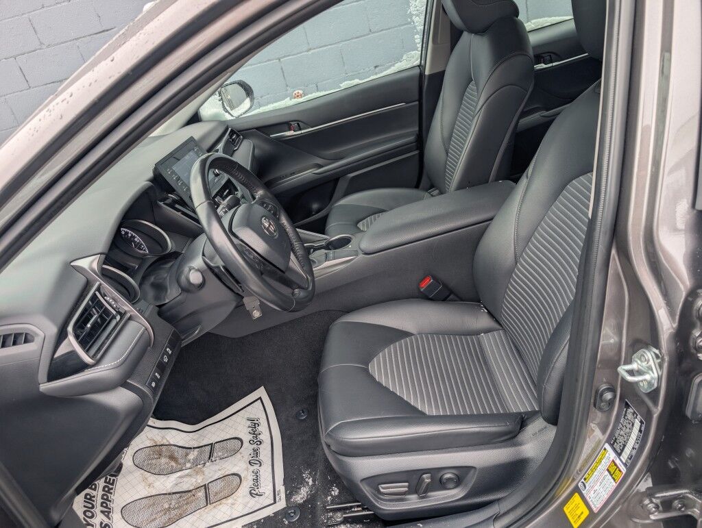 2023 Toyota Camry SE Vestal NY
