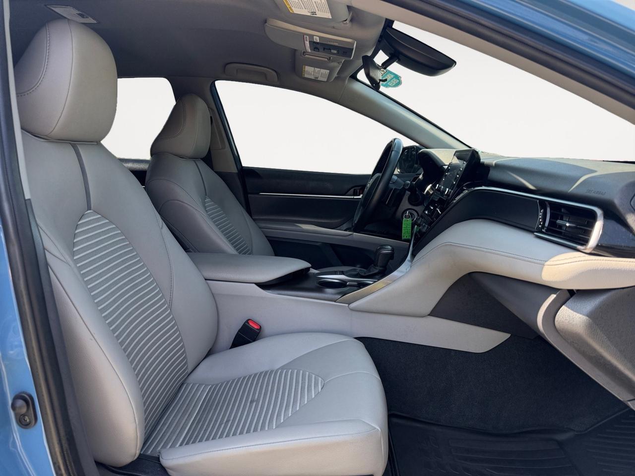 2023 Toyota Camry SE, POWER DRIVER SEAT, LEATHER INTERIOR, KEYLESS ENTRY, ALL WEATHER FLOOR MATS, BLUETOOTH, ONLY 23K MILES WITH A CLEAN CARFAX- THIS CAR LOOKS BRAND NEW, DRIVE OFF IN CONFIDENCE TODAY!!! Norfolk VA