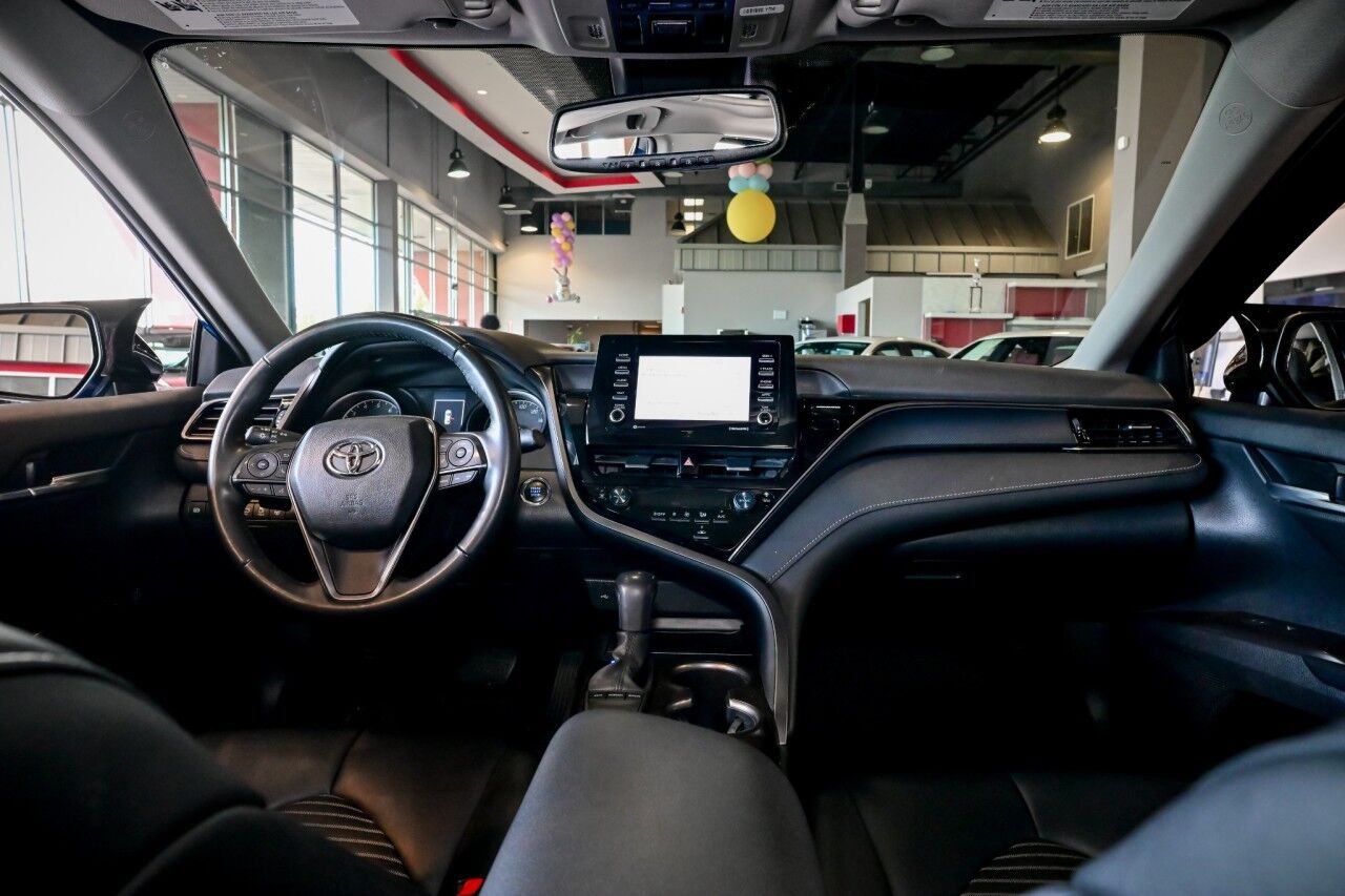 2023 Toyota Camry SE, Power Sunroof, Cold Weather and Convenience Pkg Springfield NJ