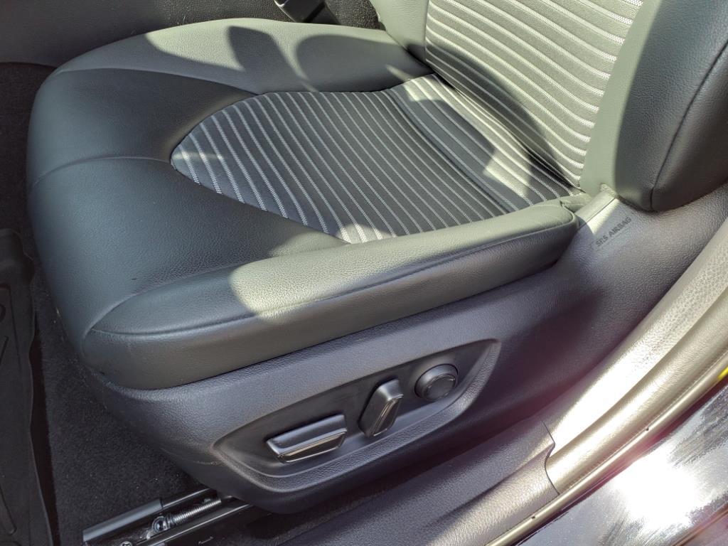 2023 Toyota Camry SE Roanoke VA