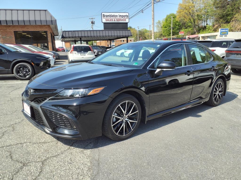 2023 Toyota Camry SE Roanoke VA