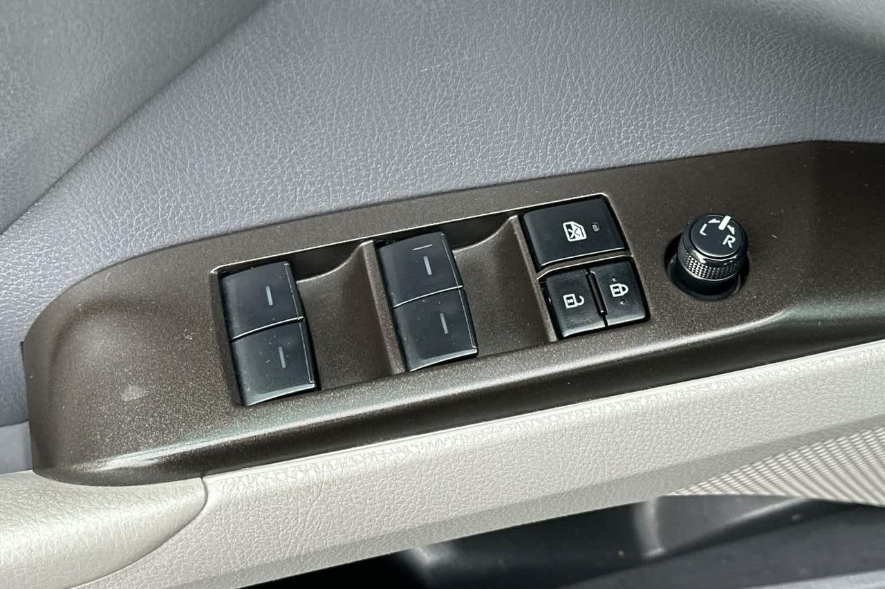 2023 Toyota Camry SE Roseville CA