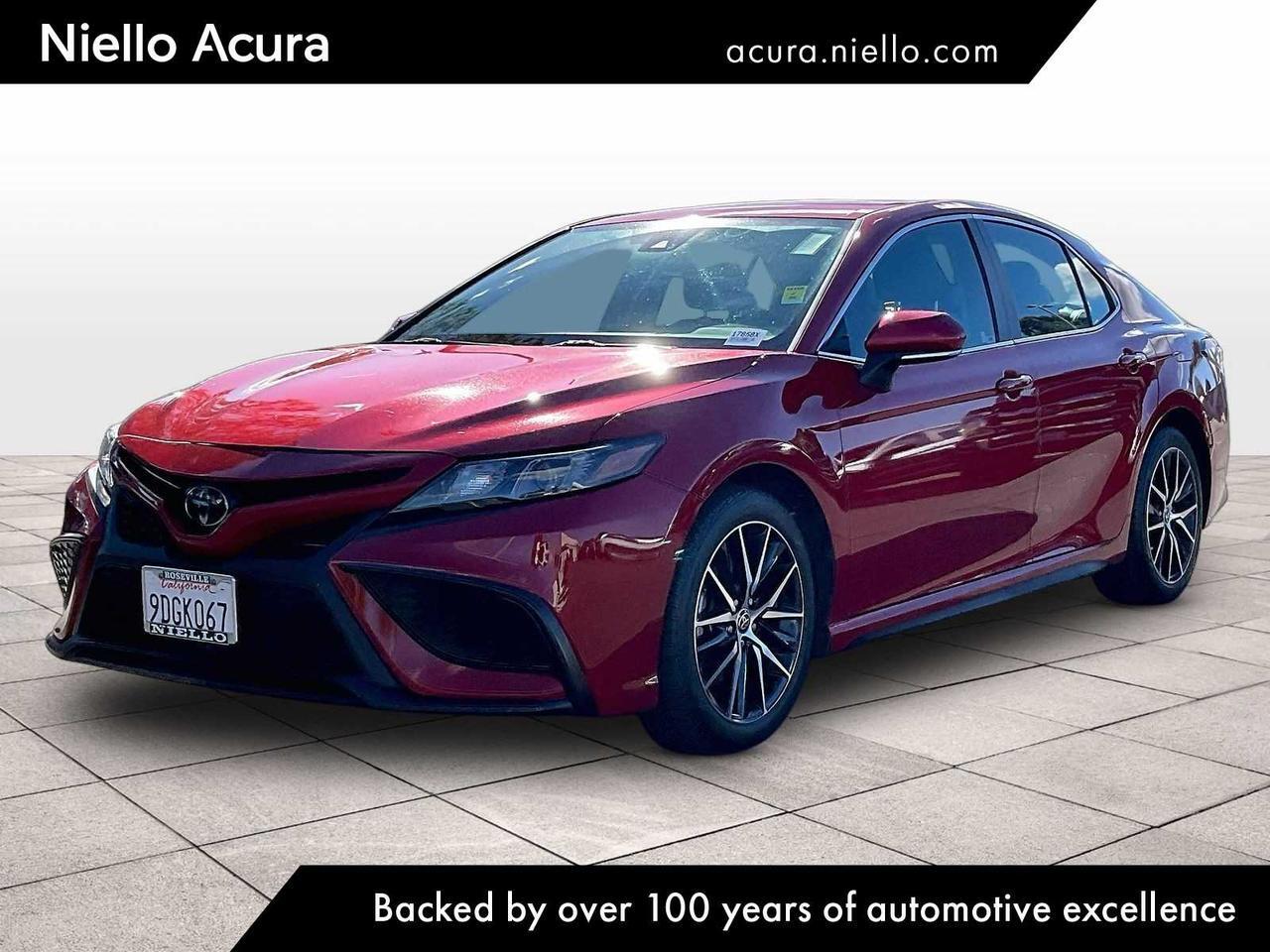 2023 Toyota Camry SE