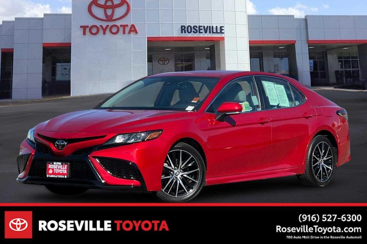 2023 Toyota Camry SE
