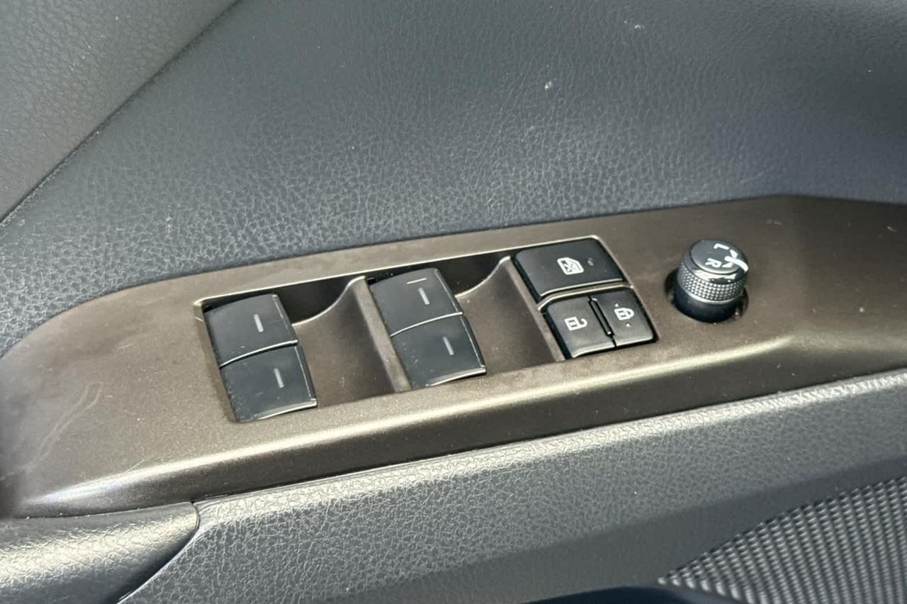 2023 Toyota Camry SE Roseville CA