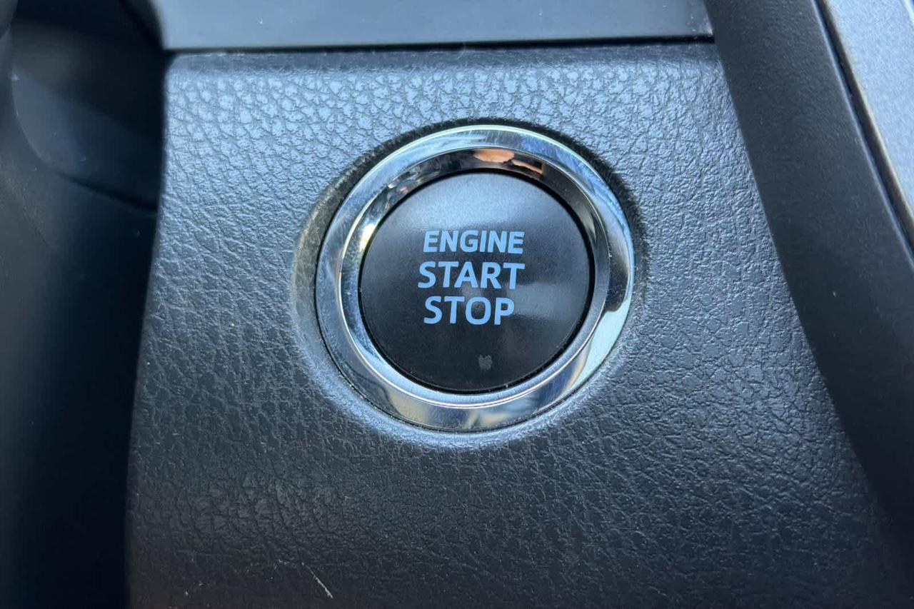 2023 Toyota Camry SE Roseville CA