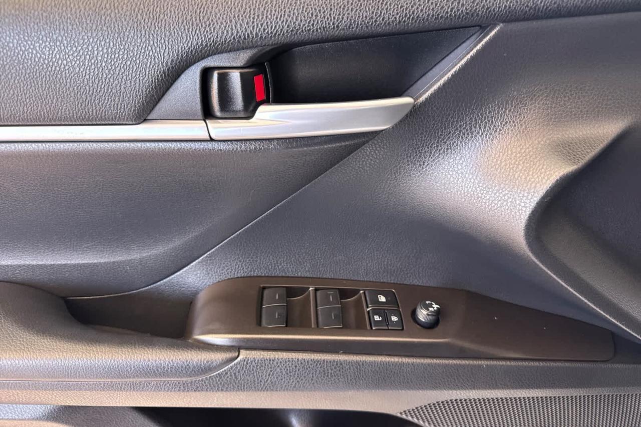 2023 Toyota Camry SE Roseville CA